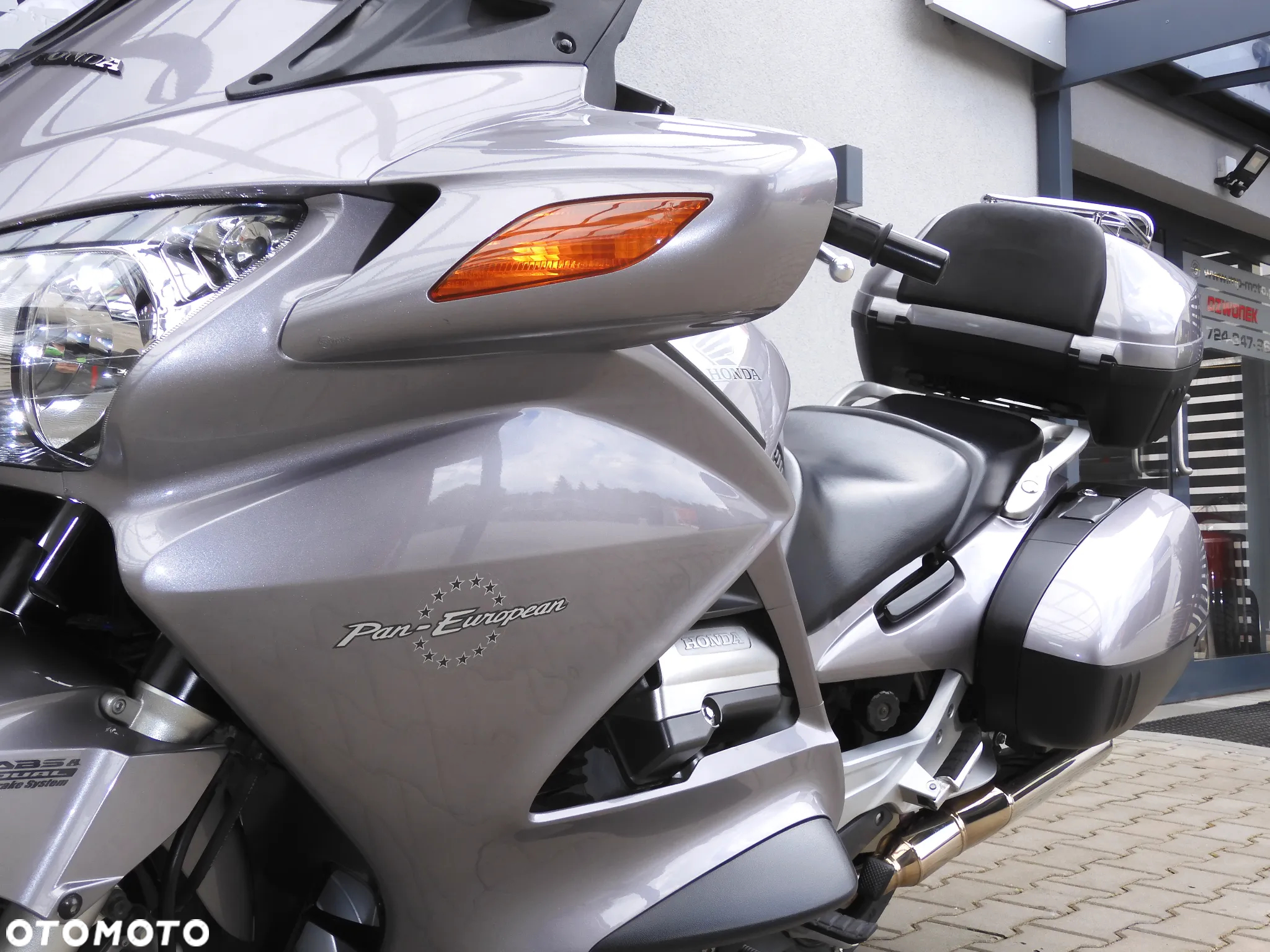 Honda ST - 24