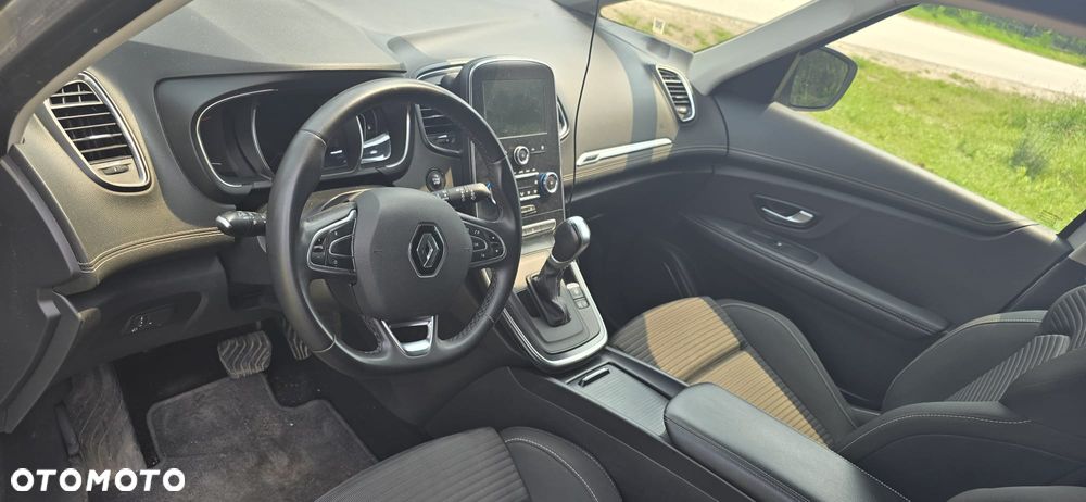 Renault Scenic - 10