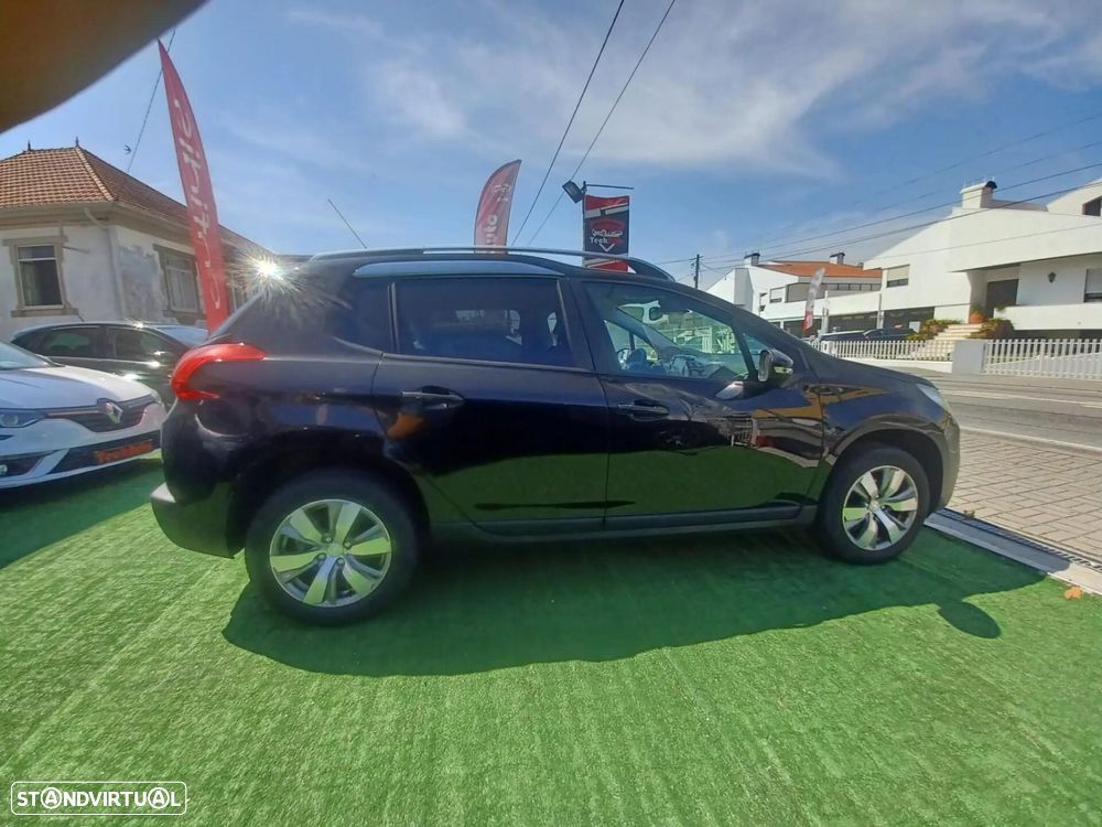 Peugeot 2008 - 7