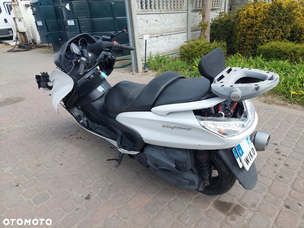 Yamaha Majesty - 4