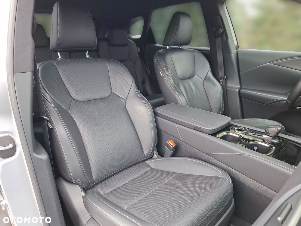 Lexus RX - 18