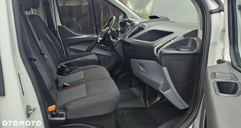 Ford Transit Custom - 17