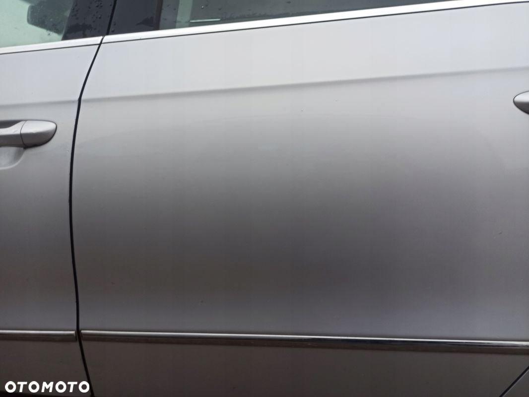 Drzwi lewy tył kompletne VW PASSAT B6 KOMBI LA7W - 4