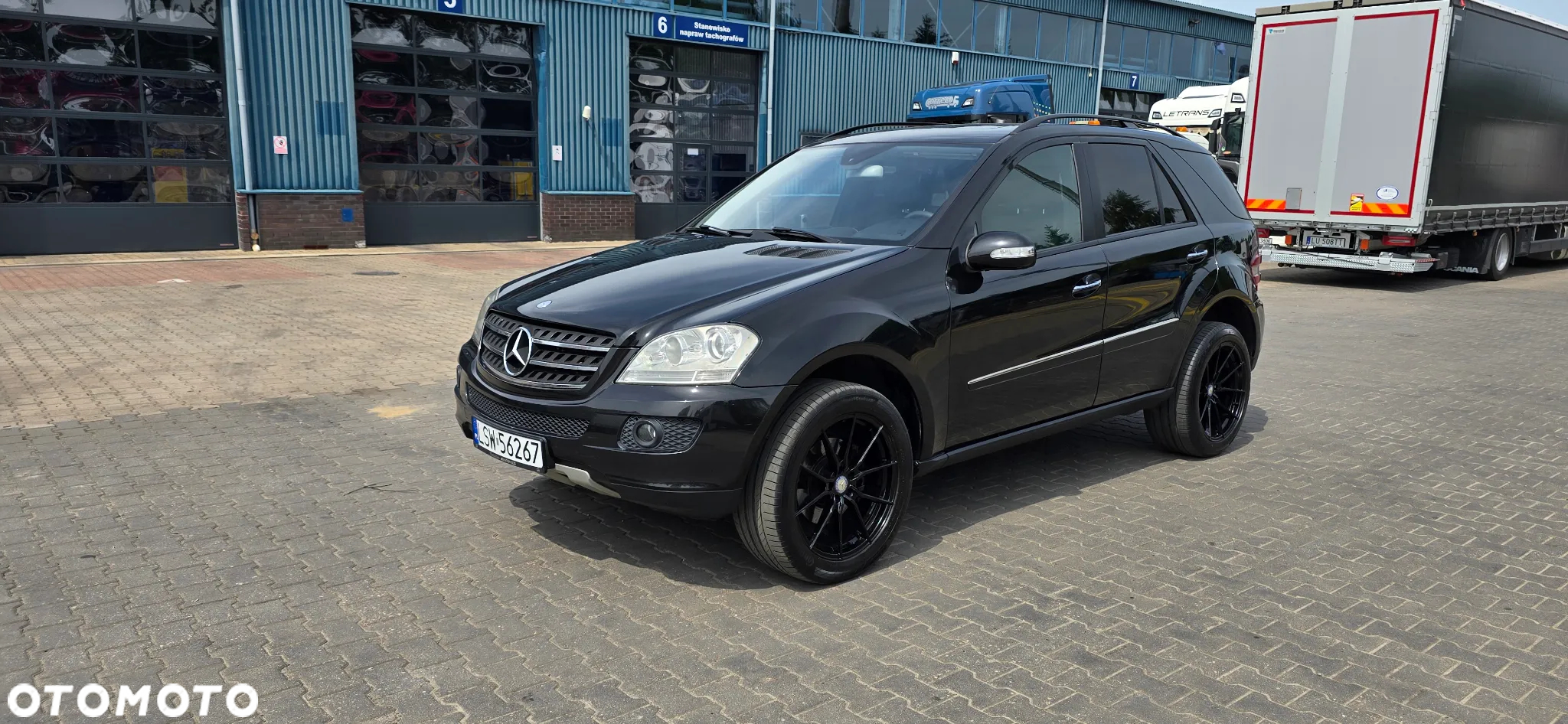 Mercedes-Benz ML - 18