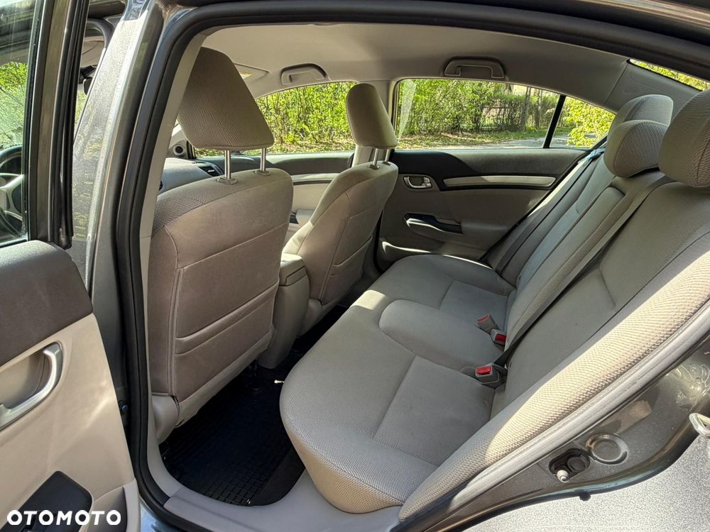 Honda Civic 1.8 Executive - 7