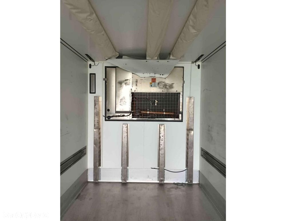 Schmitz Cargobull SKO FP 60 ThermoKing SLXi 300 - 6