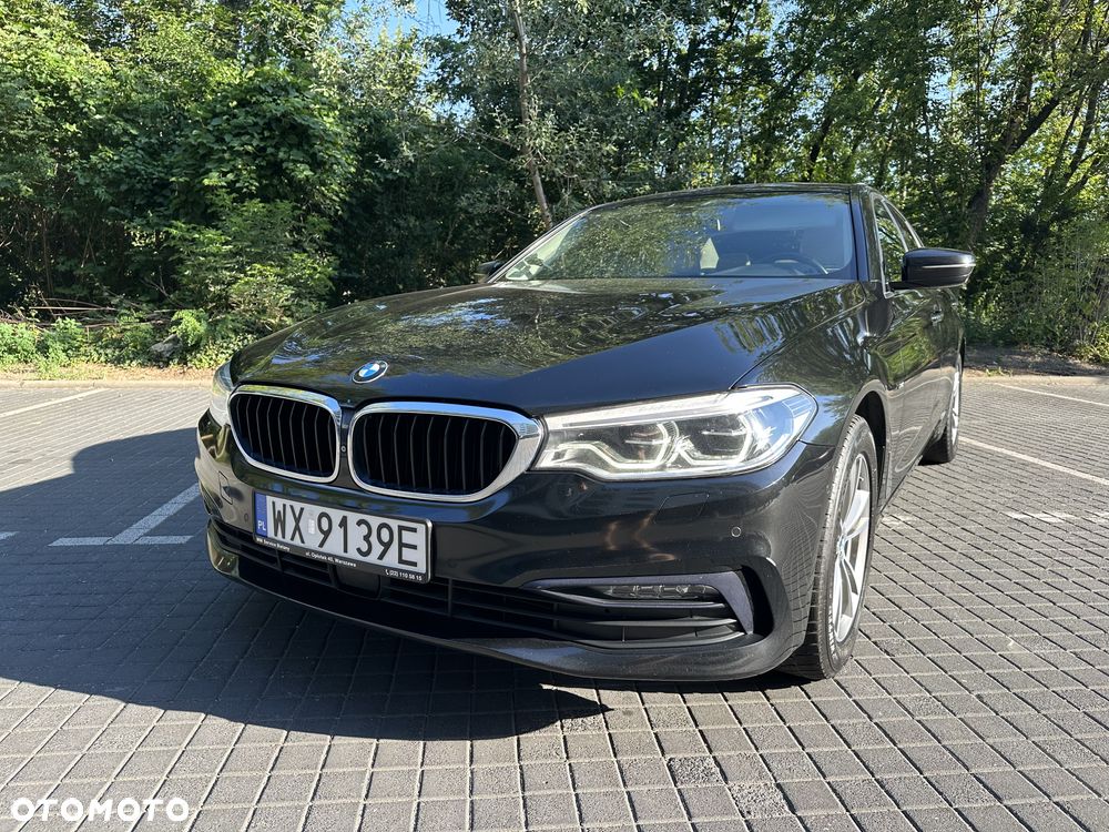 BMW Seria 5 520d xDrive - 37