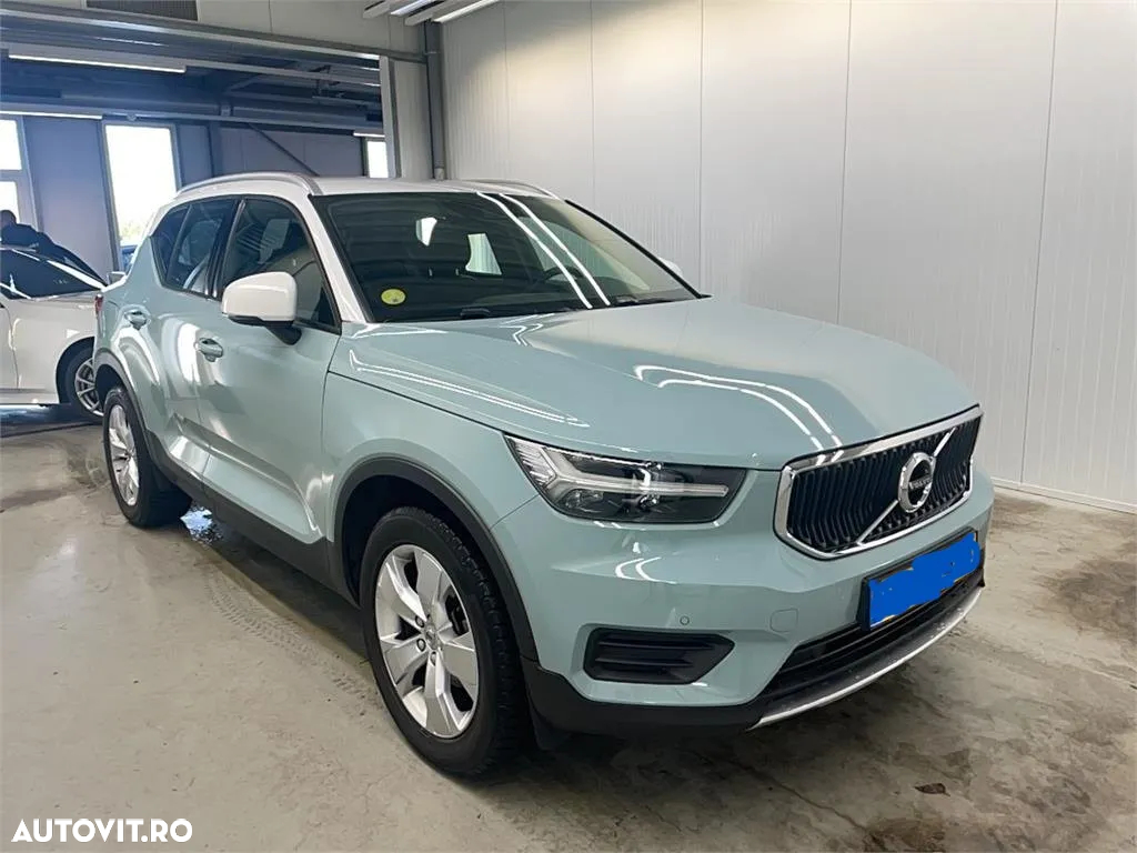 Volvo XC 40 D3 Geartronic Momentum - 2
