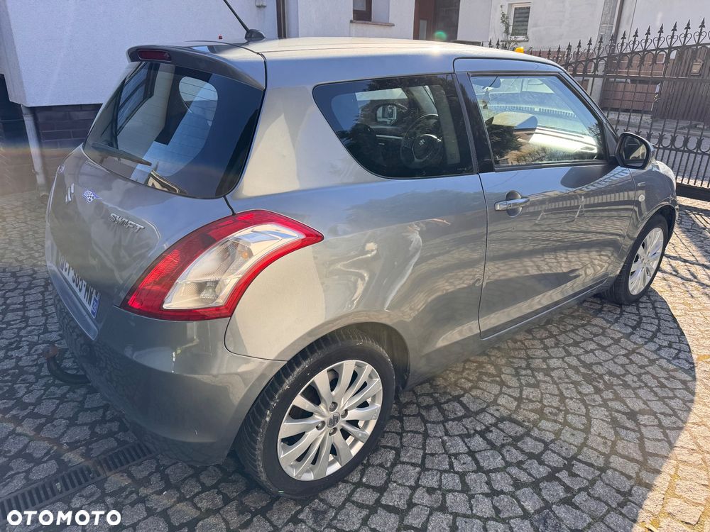 Suzuki Swift - 5
