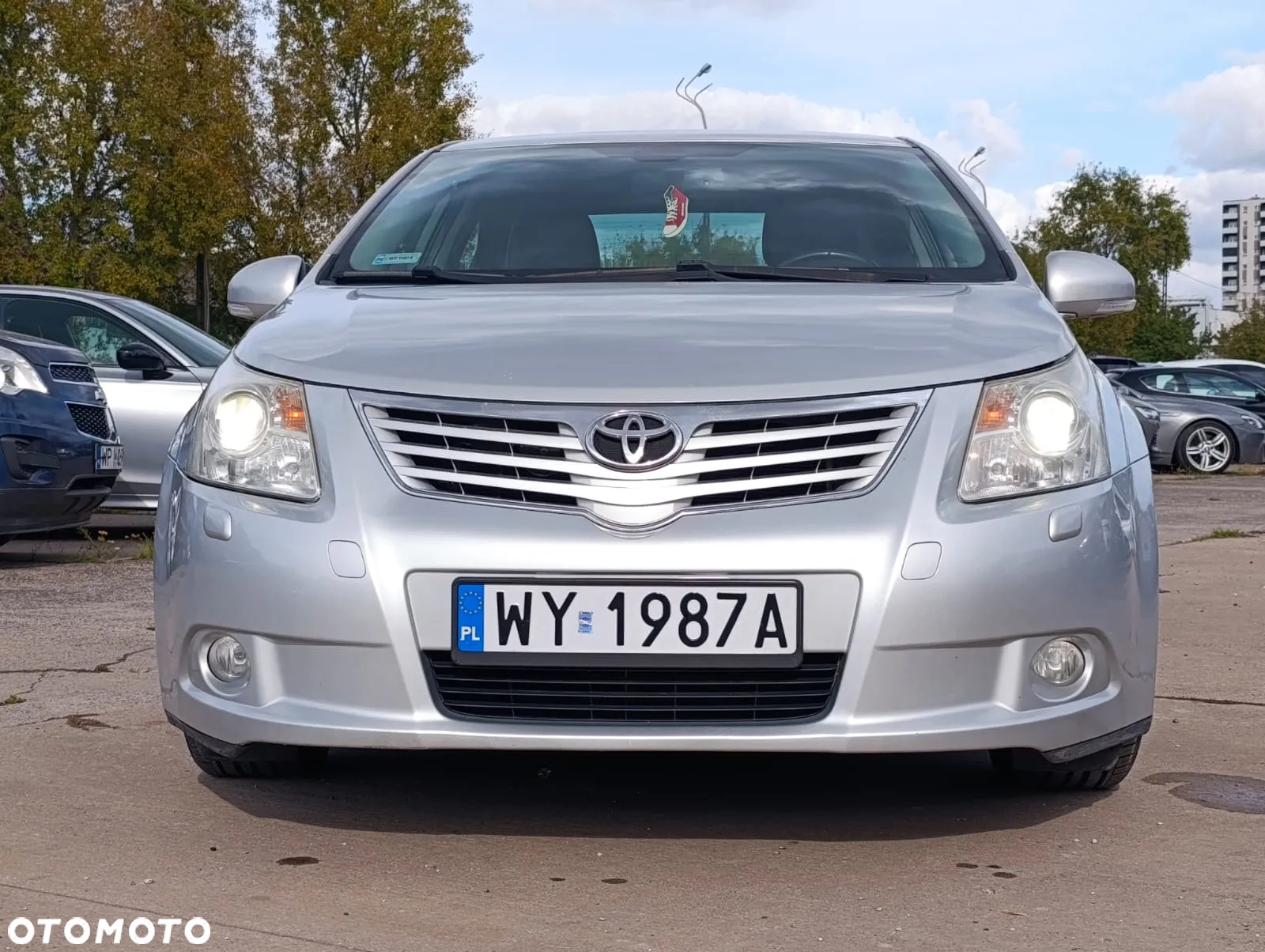 Toyota Avensis 2.0 Prestige NAVI - 2