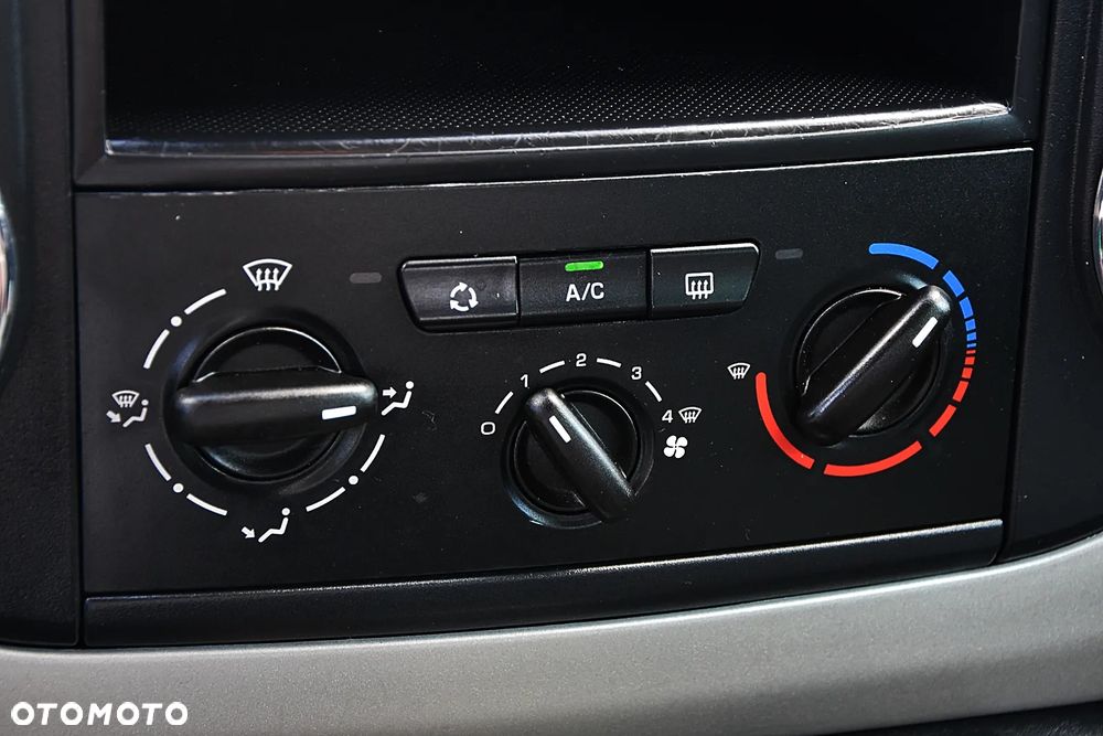 Peugeot Partner - 15