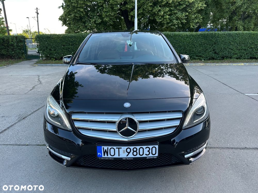 Mercedes-Benz Klasa B 180 7G-DCT - 19