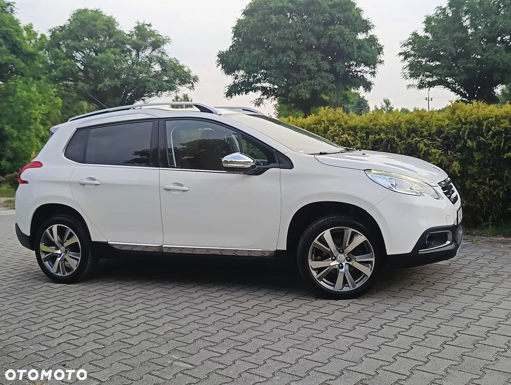 Peugeot 2008 1.6 BlueHDi Allure - 9