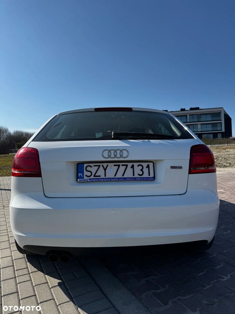 Audi A3 3-drzwiowe 1.9 TDI DPF S line Sportpaket (plus) - 2