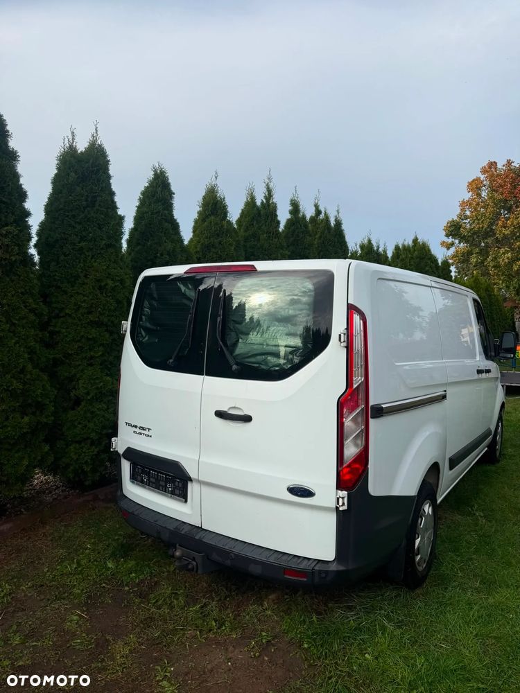 Ford Transit Custom - 8