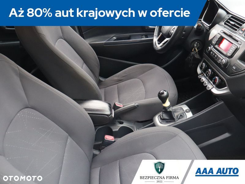 Kia Rio - 11
