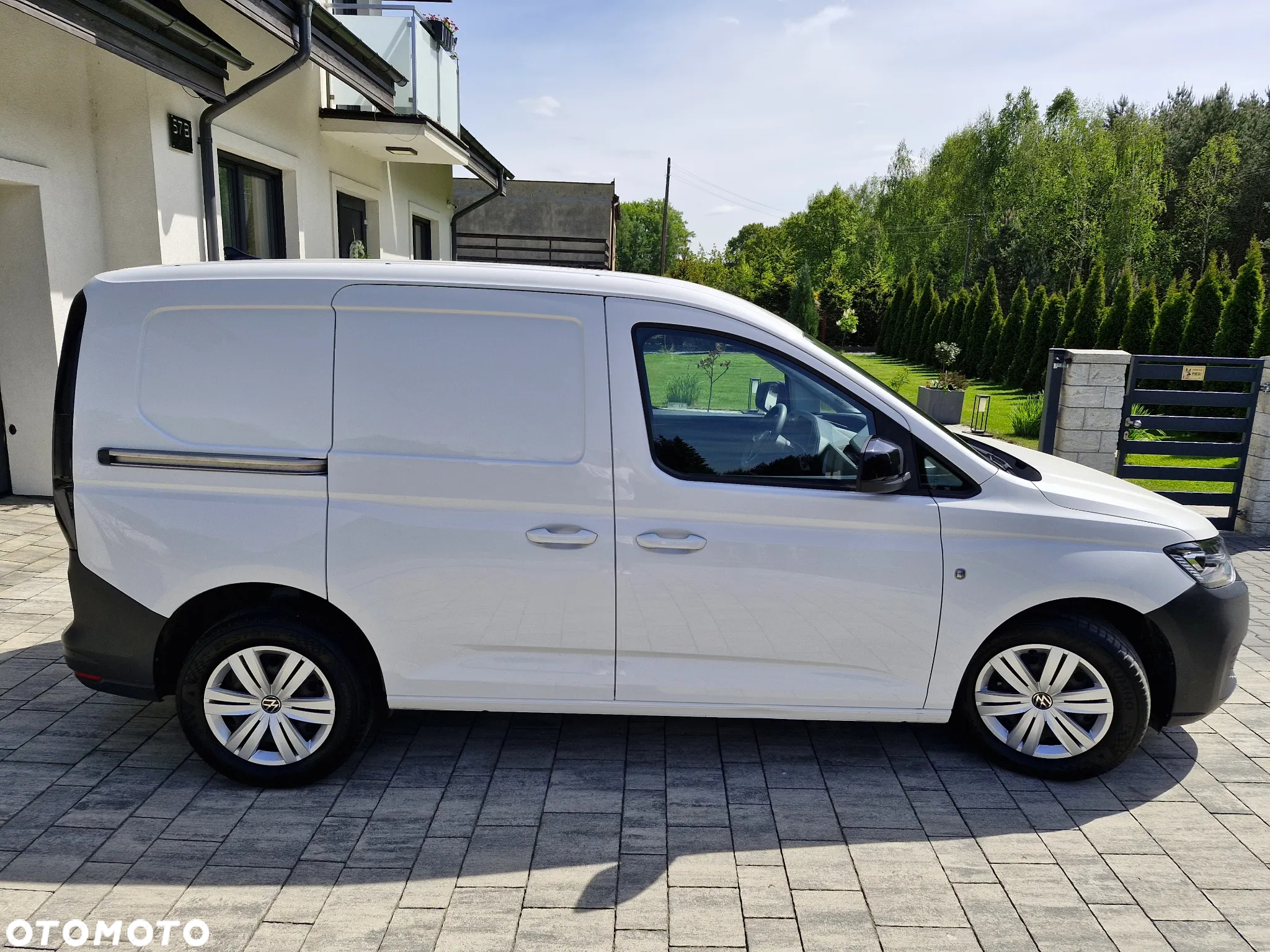 Volkswagen Caddy - 10