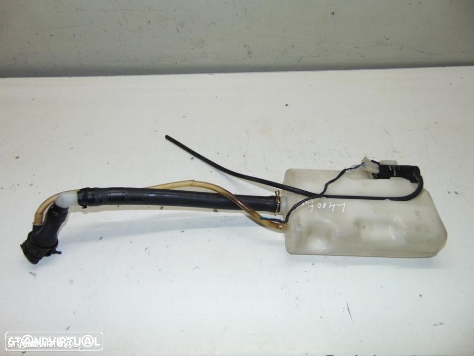 Mitsubishi L400 depósito da água limpa-vidros - 1