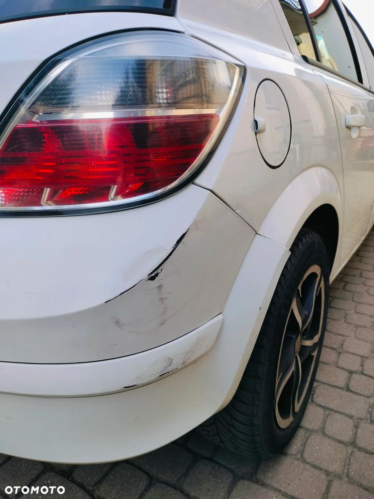 Opel Astra 1.7 CDTI - 22