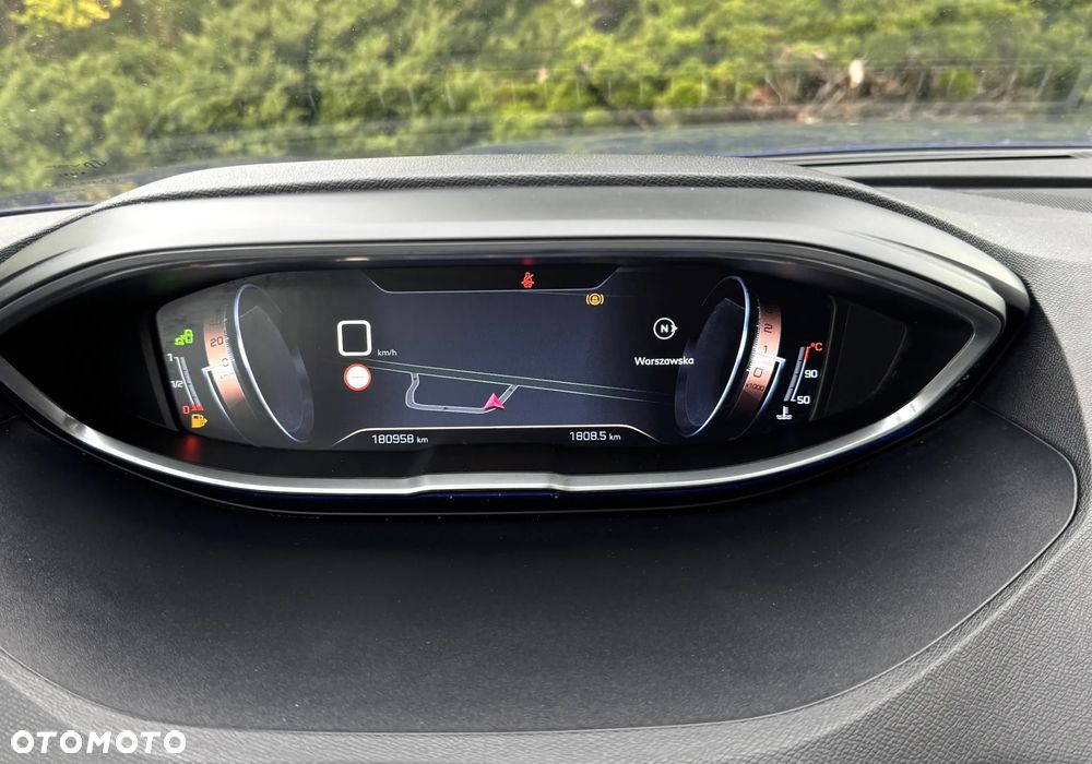 Peugeot 3008 - 19