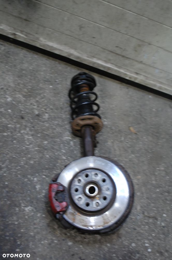 ZWROTNICA MCPERSON LEWY PRZÓD SEAT LEON II 1.6 ŁOŻYSKO 3 ŚRUBY VW GOLF V SKODA AUDI - 1