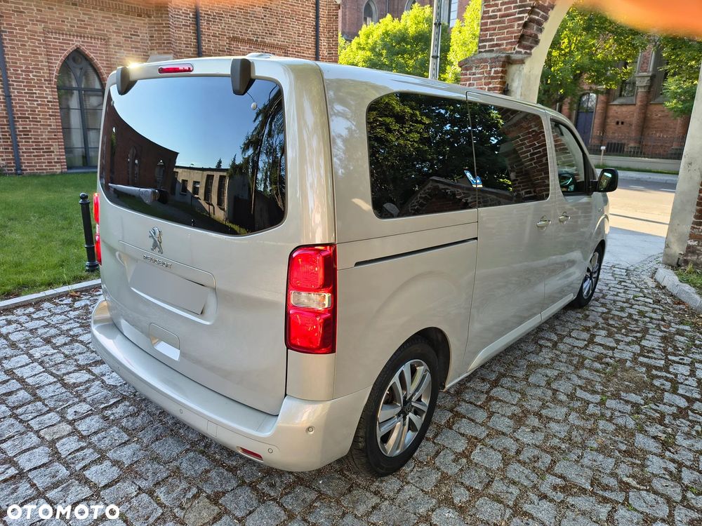 Peugeot Traveller L2 2.0 EAT8 Business VIP - 6