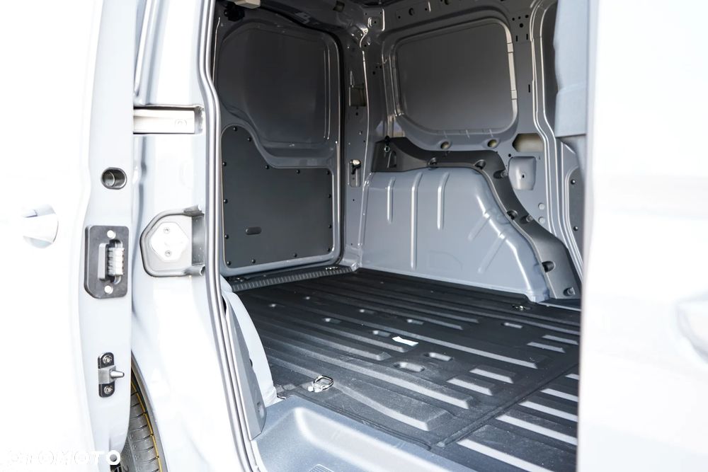 Volkswagen Caddy Cargo - 18