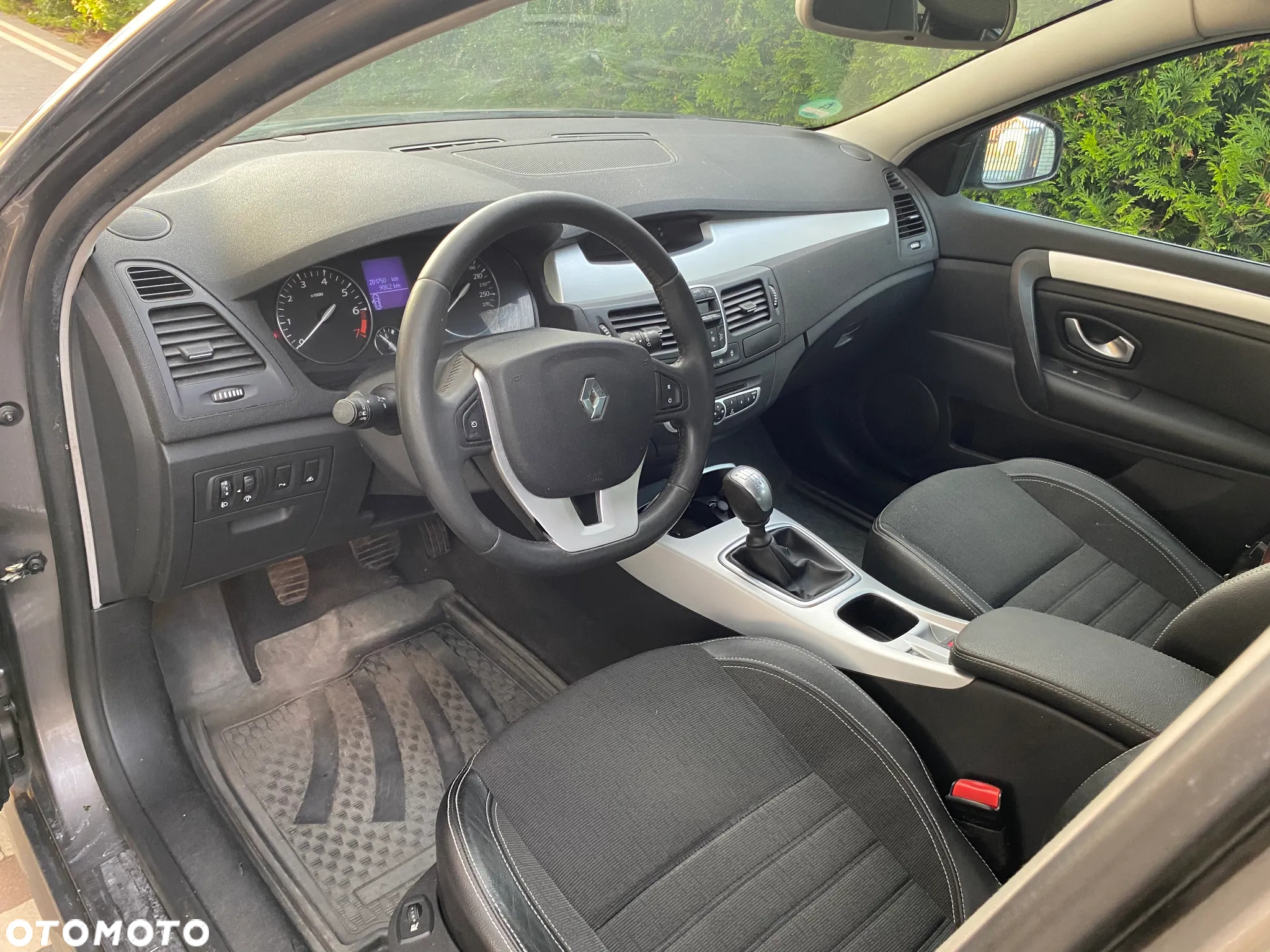 Renault Laguna Grandtour 2.0 16V 140 Dynamique - 8