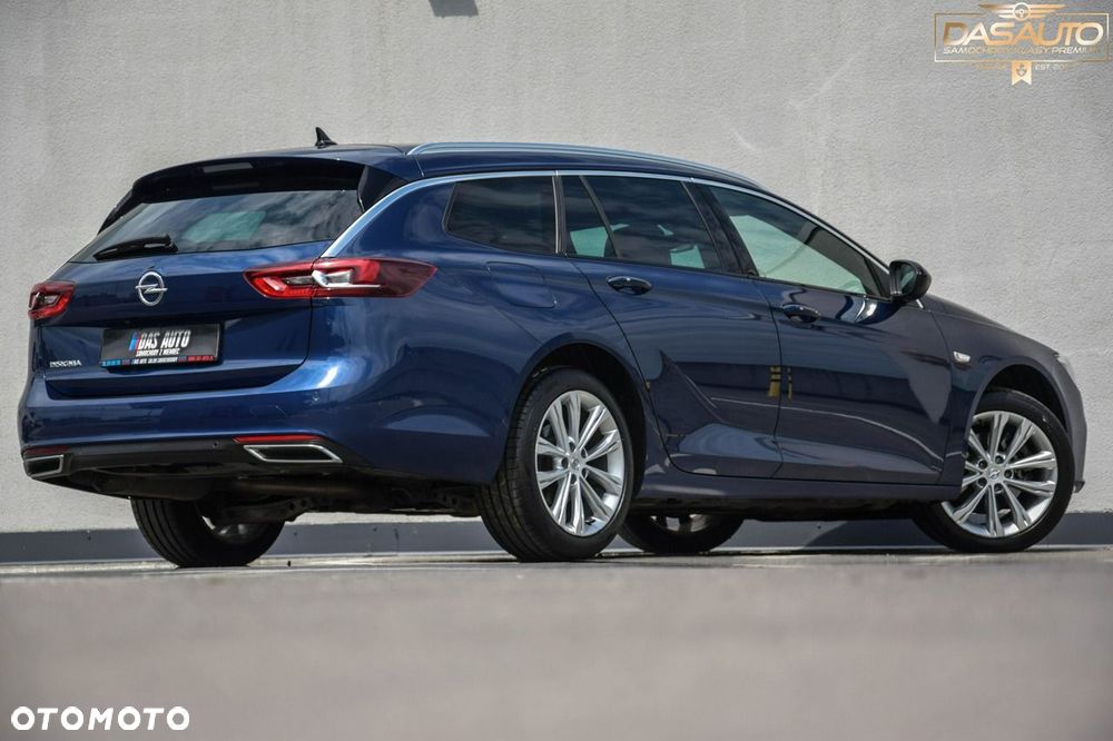 Opel Insignia - 12