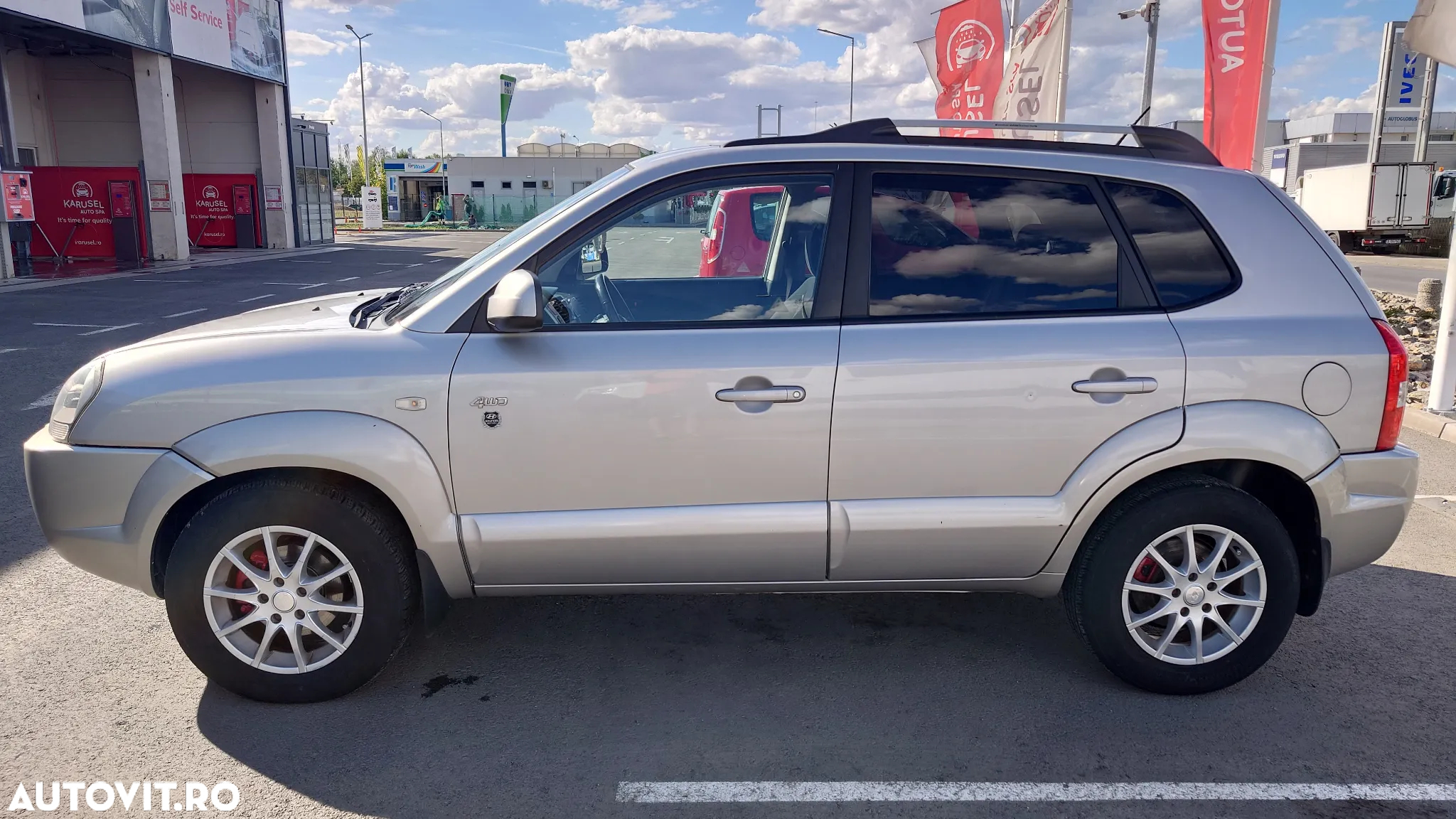Hyundai Tucson 2.0 CRDI VGT 4WD - 2