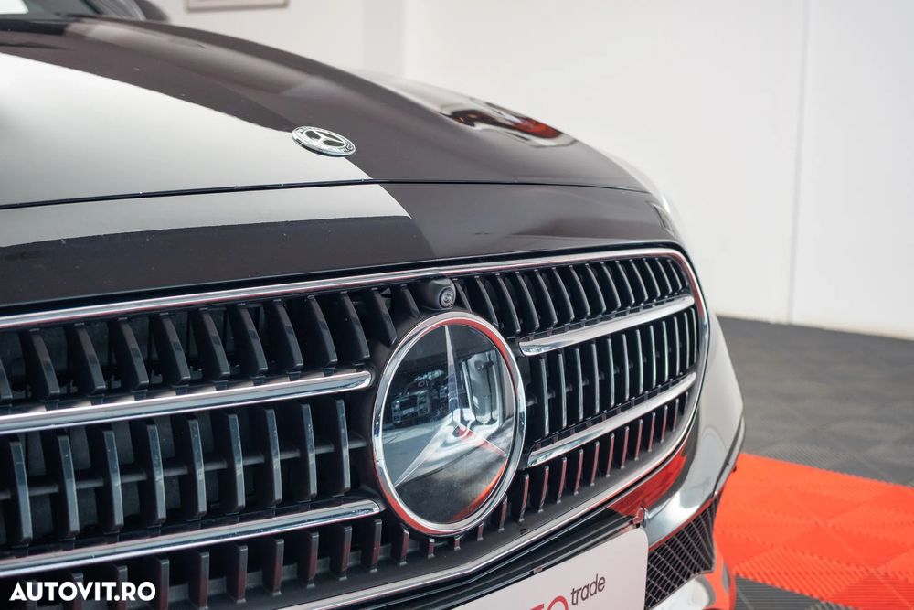 Mercedes-Benz E 300e 9G-TRONIC - 7