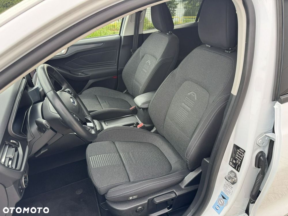 Ford Focus - 13