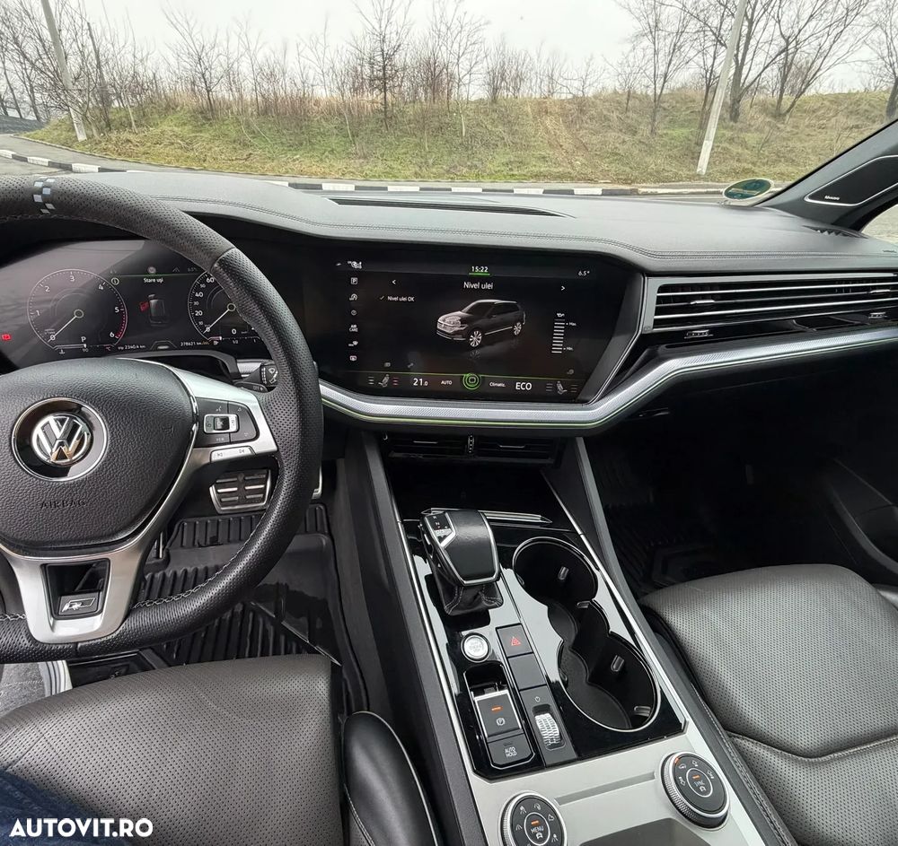 Volkswagen Touareg 3.0 V6 TDI SCR 4Motion Automatik R-Line - 8