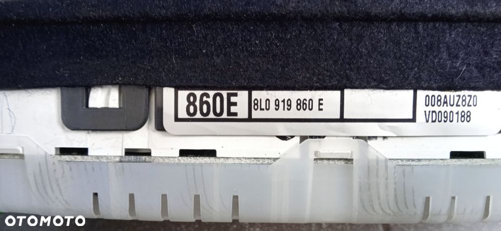 Licznik Audi A3 8L 1.8T 8L0919860E - 3