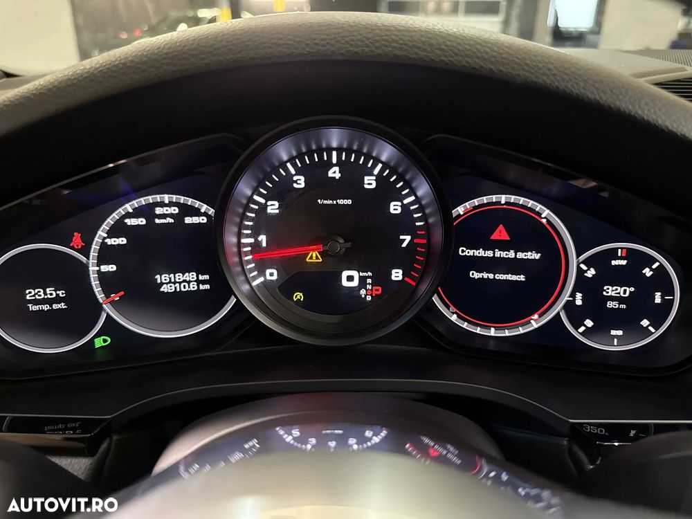 Porsche Cayenne Coupe - 11