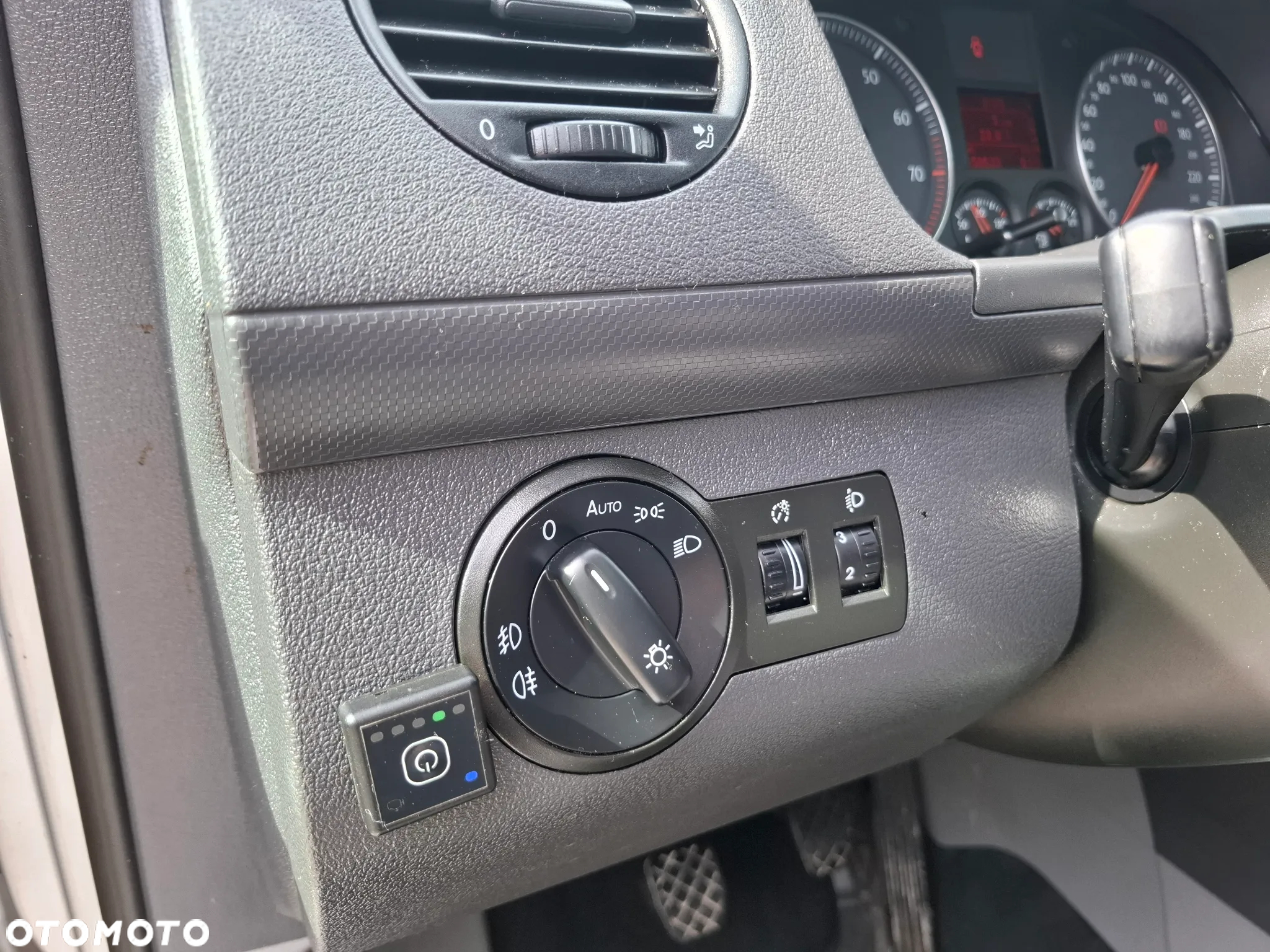Volkswagen Caddy - 11