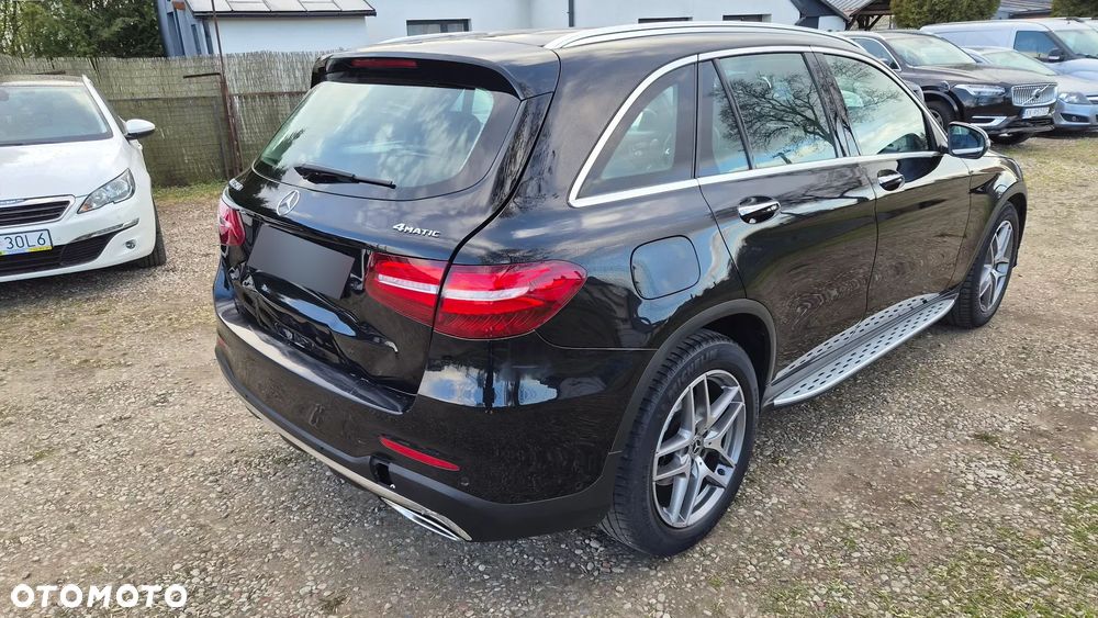 Mercedes-Benz GLC 250 4Matic 9G-TRONIC AMG Line - 5