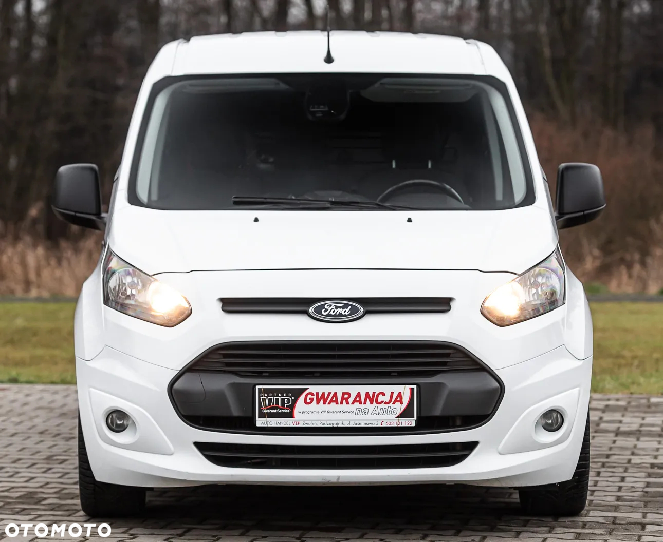 Ford Transit Connect - 8
