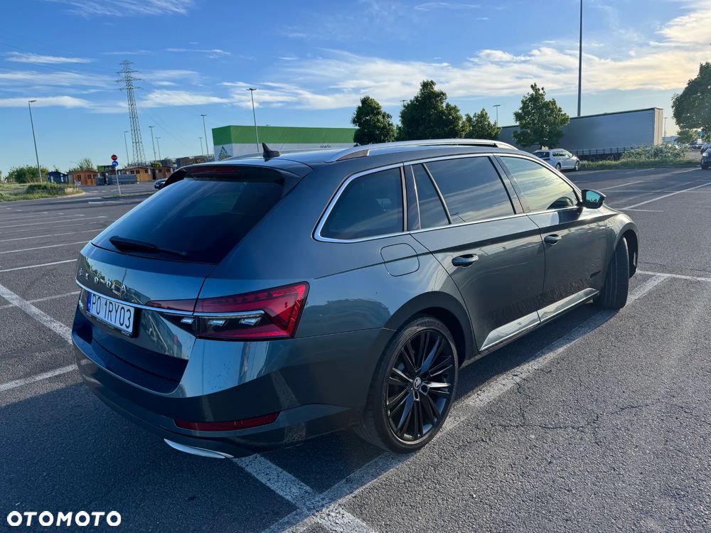 Skoda Superb 2.0 TSI L&K DSG - 8