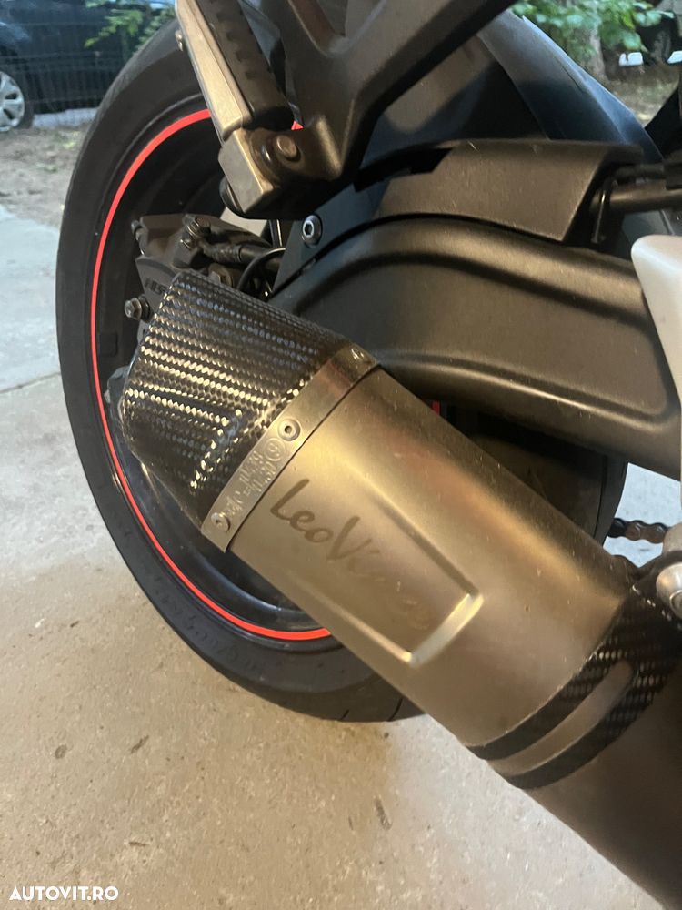 Kawasaki Ninja 650 - 8