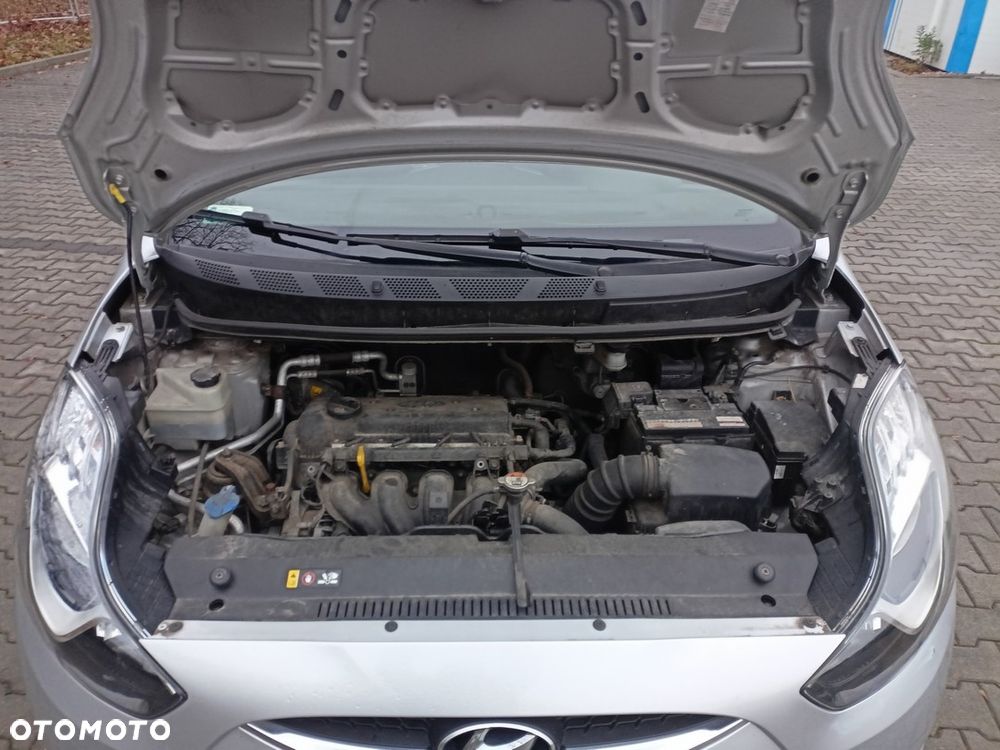 Hyundai ix20 1.4 Classic + - 8