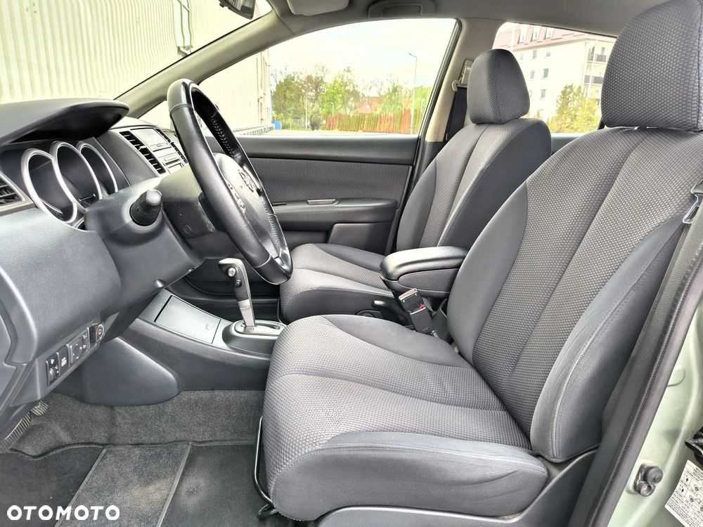 Nissan Tiida 1.6 Acenta - 8