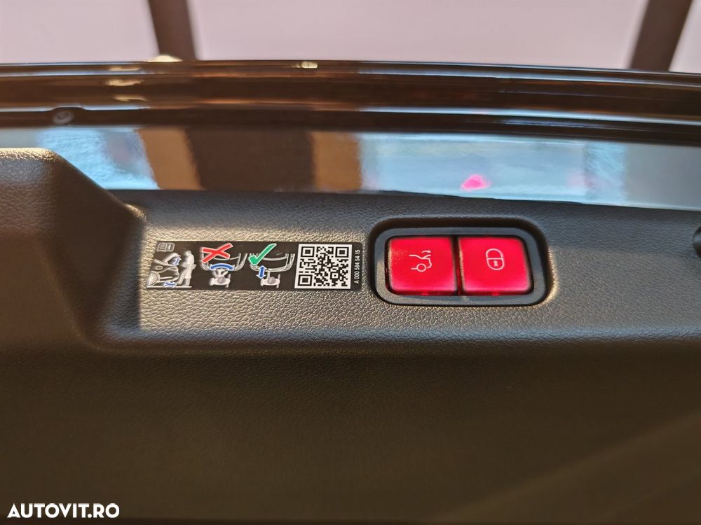 Mercedes-Benz E 300 4MATIC Aut. - 18