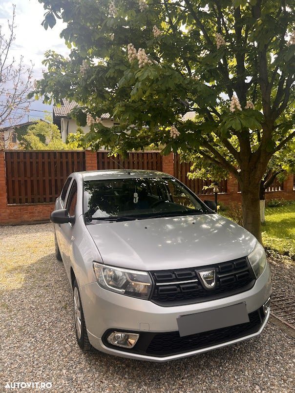 Dacia Logan 1.2 Ambiance - 1