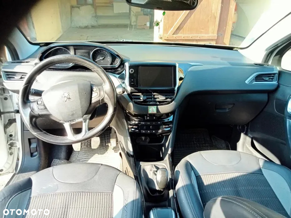 Peugeot 2008 1.6 BlueHDi Active - 8