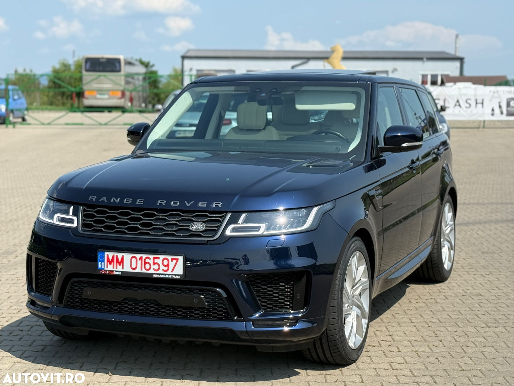Land Rover Range Rover Sport 2.0 L PHEV HSE Dynamic - 22