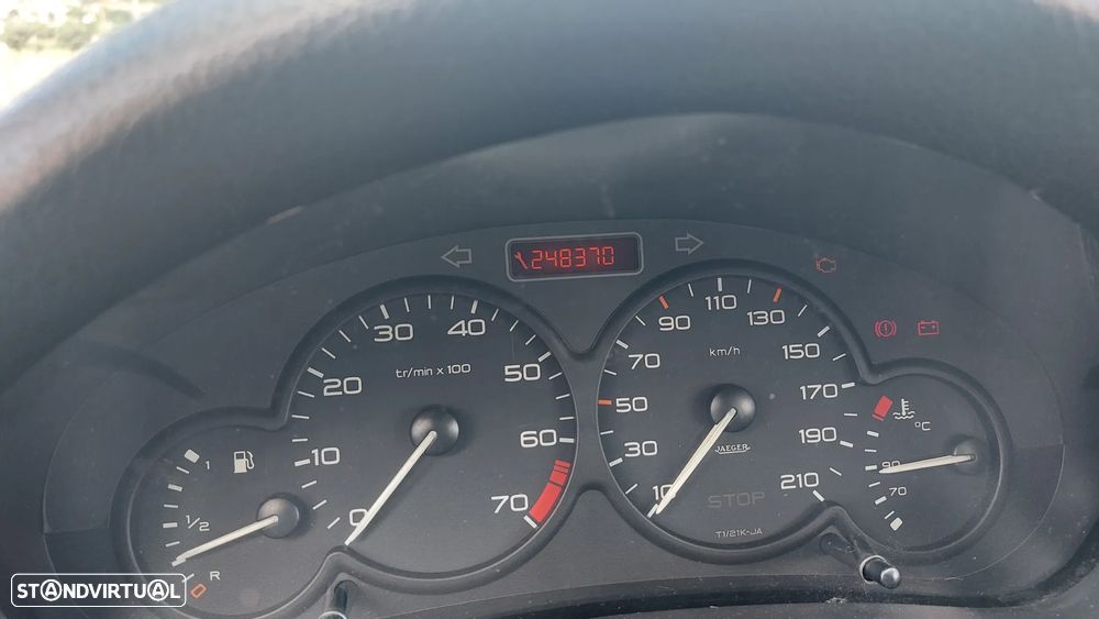 Peugeot 206 - 5