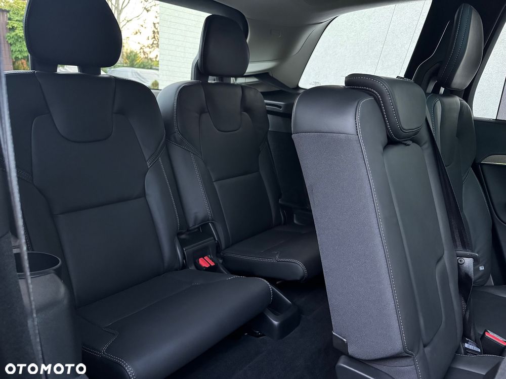 Volvo XC 90 B5 D AWD Ultimate Dark - 12