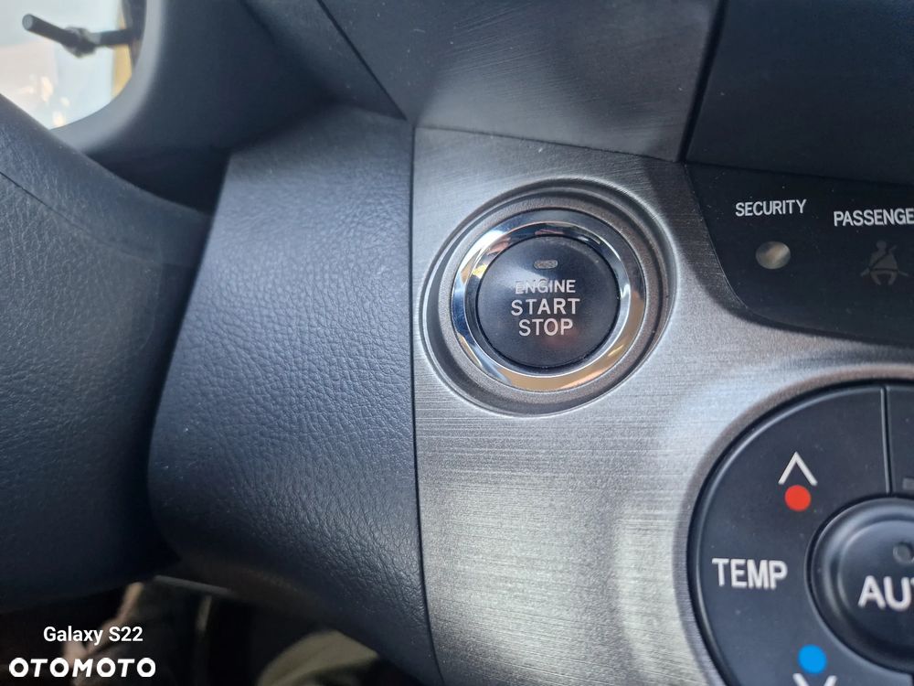 Toyota RAV4 2.0 VVT-i Prestige NAVI MS - 27