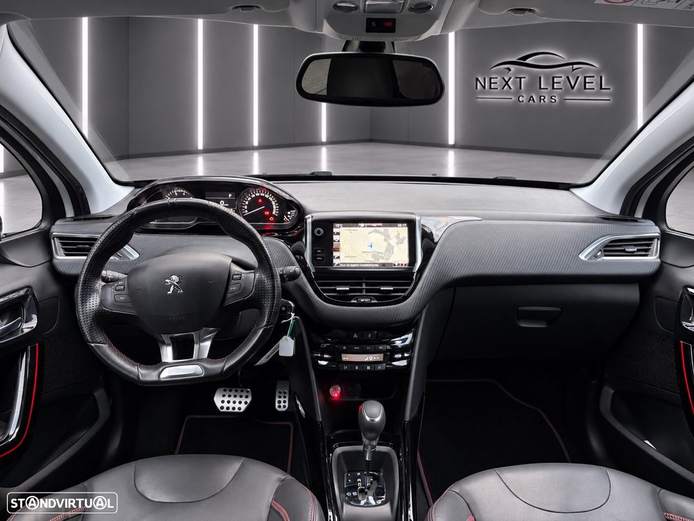 Peugeot 2008 1.2 PureTech GT Line EAT6 - 7